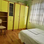 Ervin Apartment - 5 Min To Skenderbeg Square