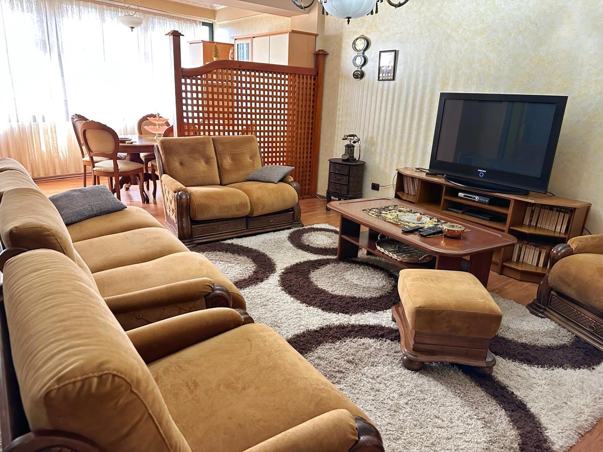 Ervin - 5 Min To Skenderbeg Square Apartament Tirana